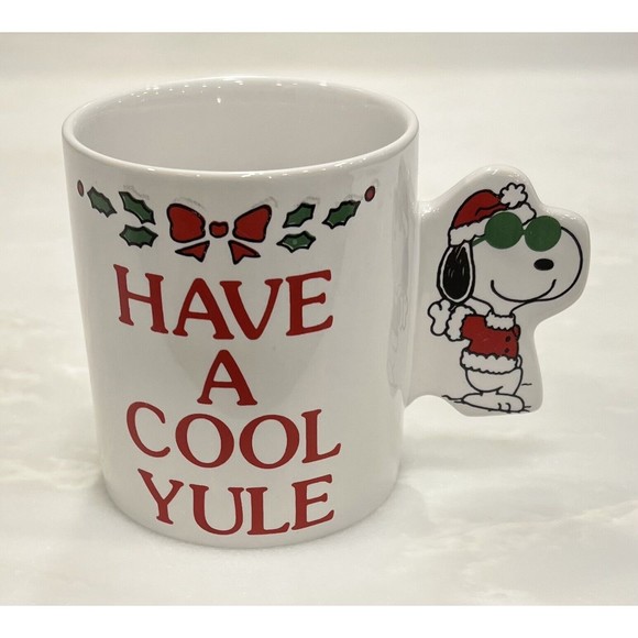 Snoopy Mug Christmas Joe Cool Have A Cool Yule Peanuts Willitts Vintage Charlie - Picture 1 of 6